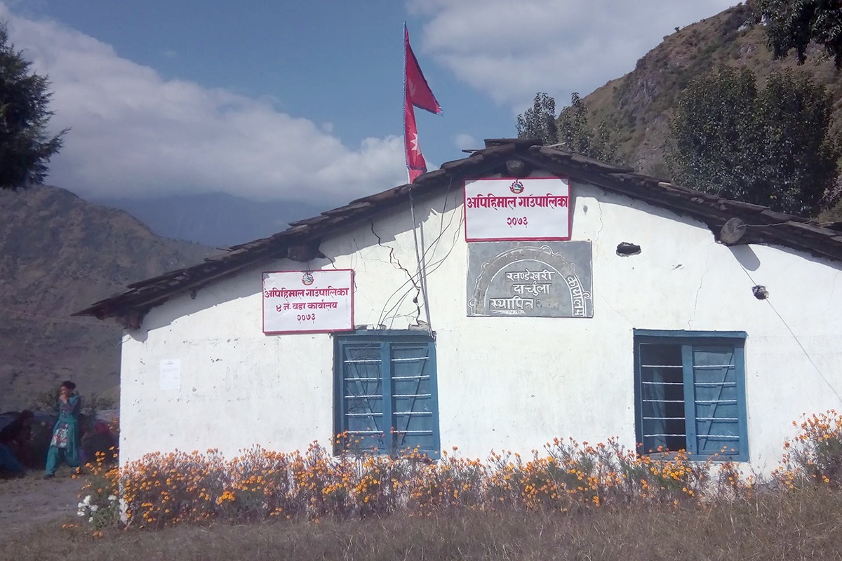 दार्चुलाका स्थानीय तहमा अस्पताल भवन निर्माणको गति सुस्त