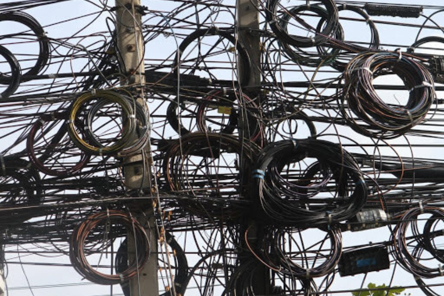 चितवनका इन्टरनेट सेवा प्रदायकलाई पोल भाडा तिर्न प्राधिकरणको आग्रह