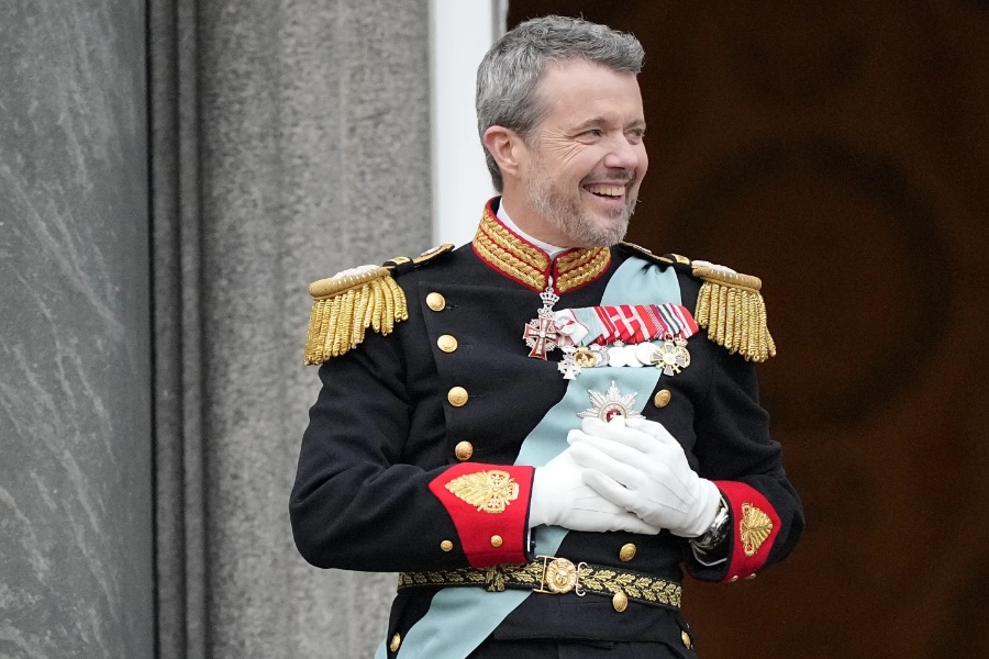 डेनमार्कका युवराज फ्रेडरिक राजा घोषित