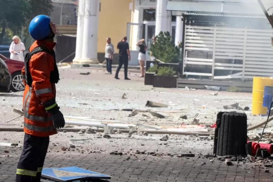 रुसी क्षेप्यास्त्र आक्रमणबाट चेर्निहिभमा पाँच जनाको मृत्यु : युक्रेन