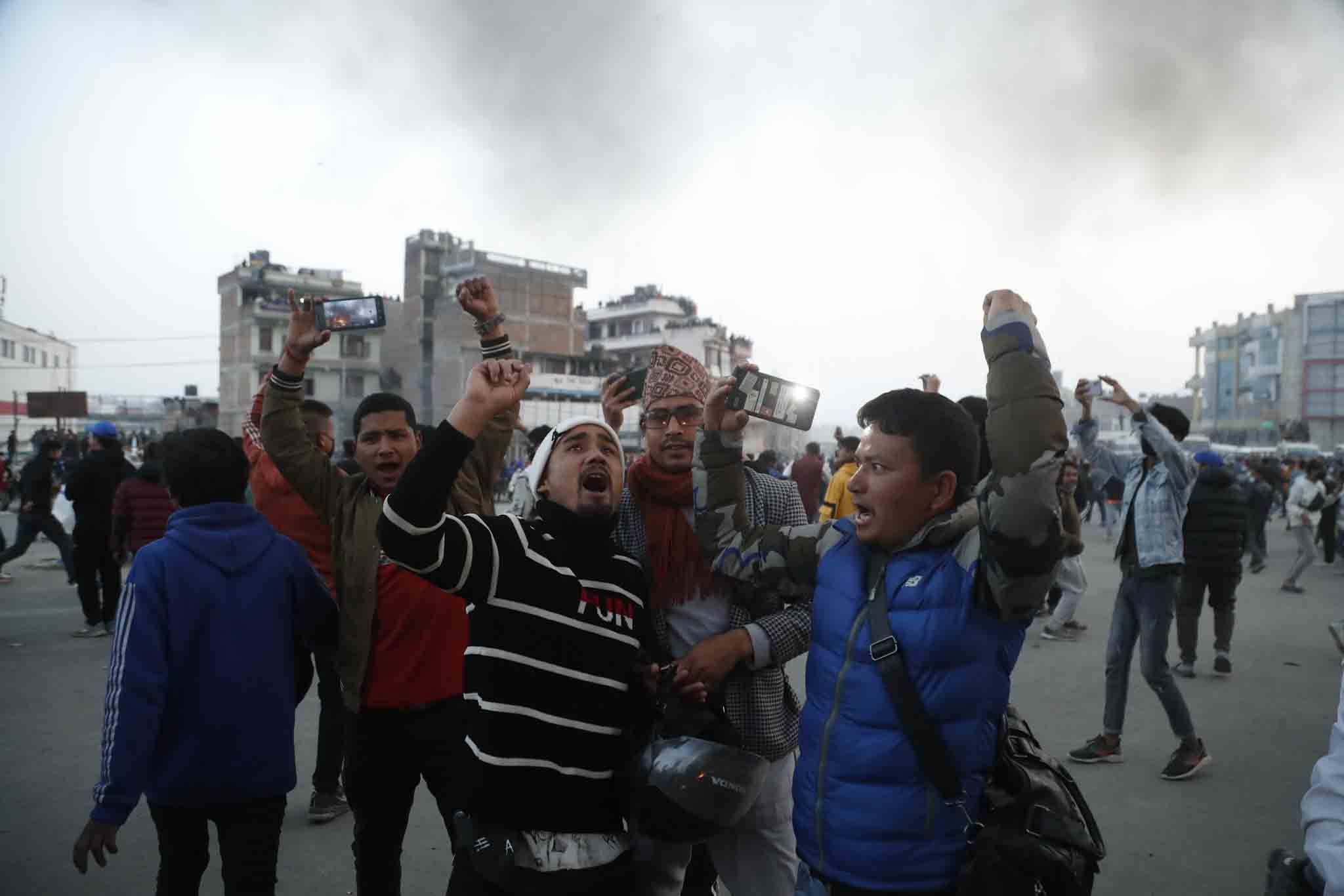 सरकारले आन्दोलनरत यातायात मजदुरलाई वार्तामा बोलायो