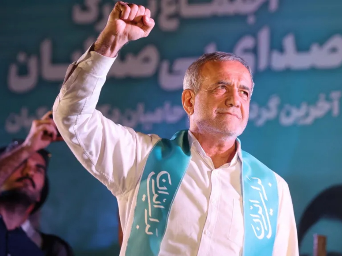 मसूद पेजेस्कियान इरानको राष्ट्रपतिमा निर्वाचित 