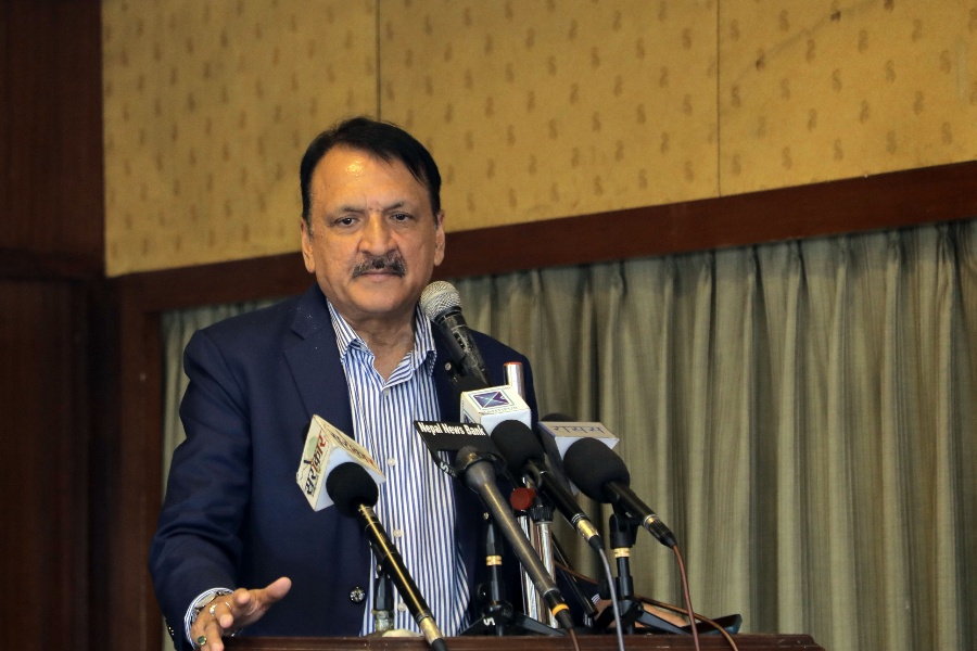 आईटी क्षेत्रमा लगानी भित्र्याउन शिखर सम्मेलन गर्ने अर्थमन्त्री महतको घोषणा