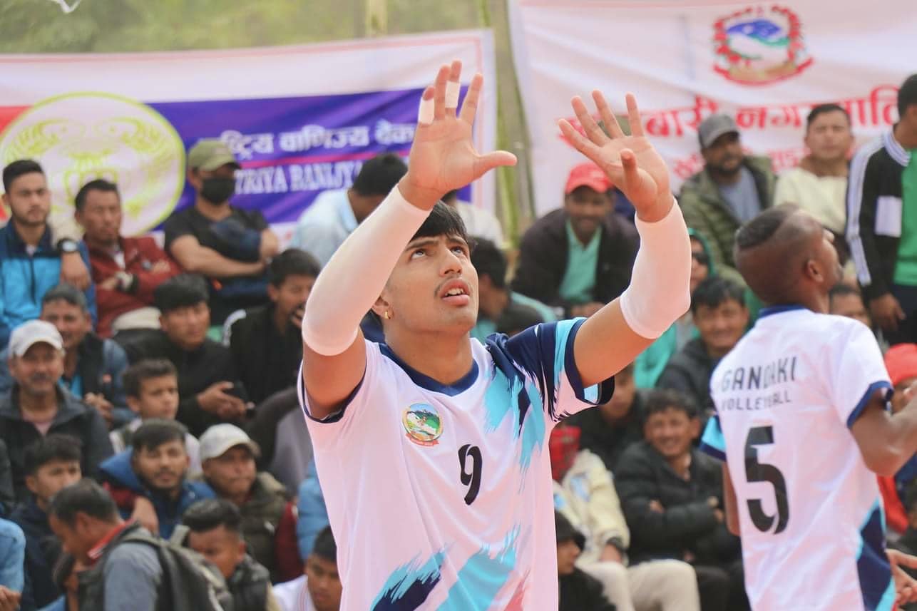 बिदेसिए भलिबल खेलाडी रवि