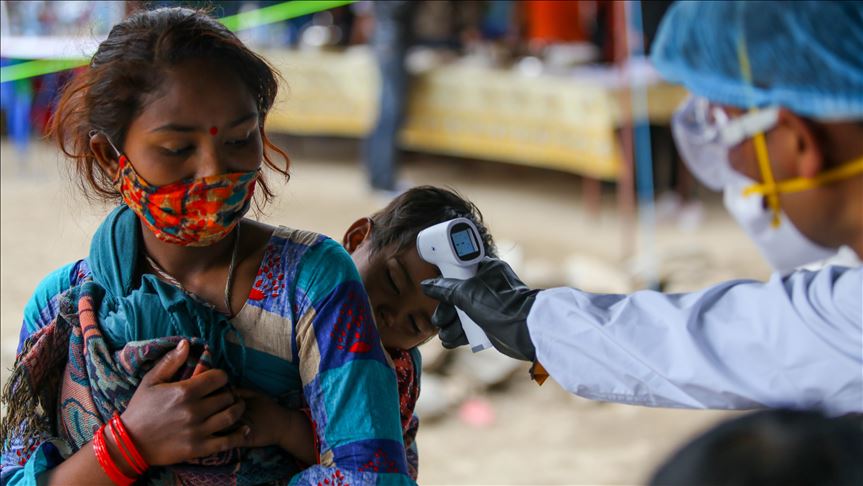 बढ्न थाल्यो कोरोना संक्रमण, विज्ञ भन्छन्- सरकारको तथ्यांकभन्दा धेरै हुनसक्छन् संक्रमित