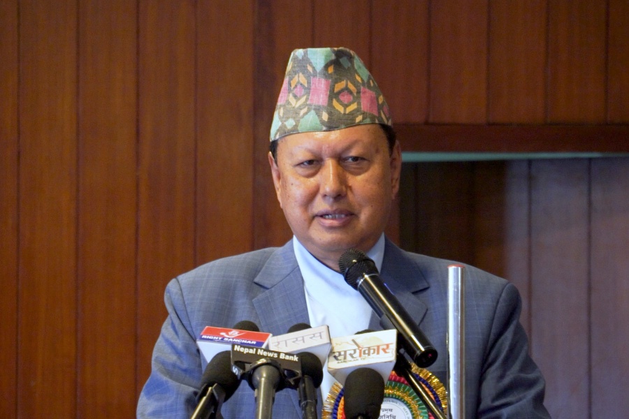 फार्मेसीभन्दा फार्मासिस्ट कम हुनु दुर्भाग्य: स्वास्थ्यमन्त्री बस्नेत