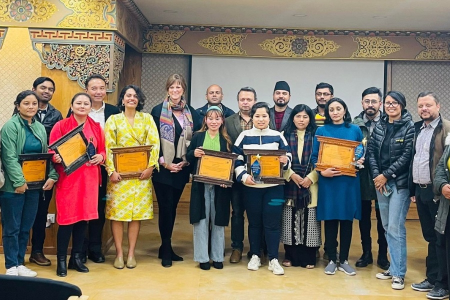 उकालोकर्मी साखकर्मीसहित तीन पत्रकारकाे डकुमेन्ट्रीलाई ‘क्लाइमेट चेन्ज वारियर’ अवार्ड