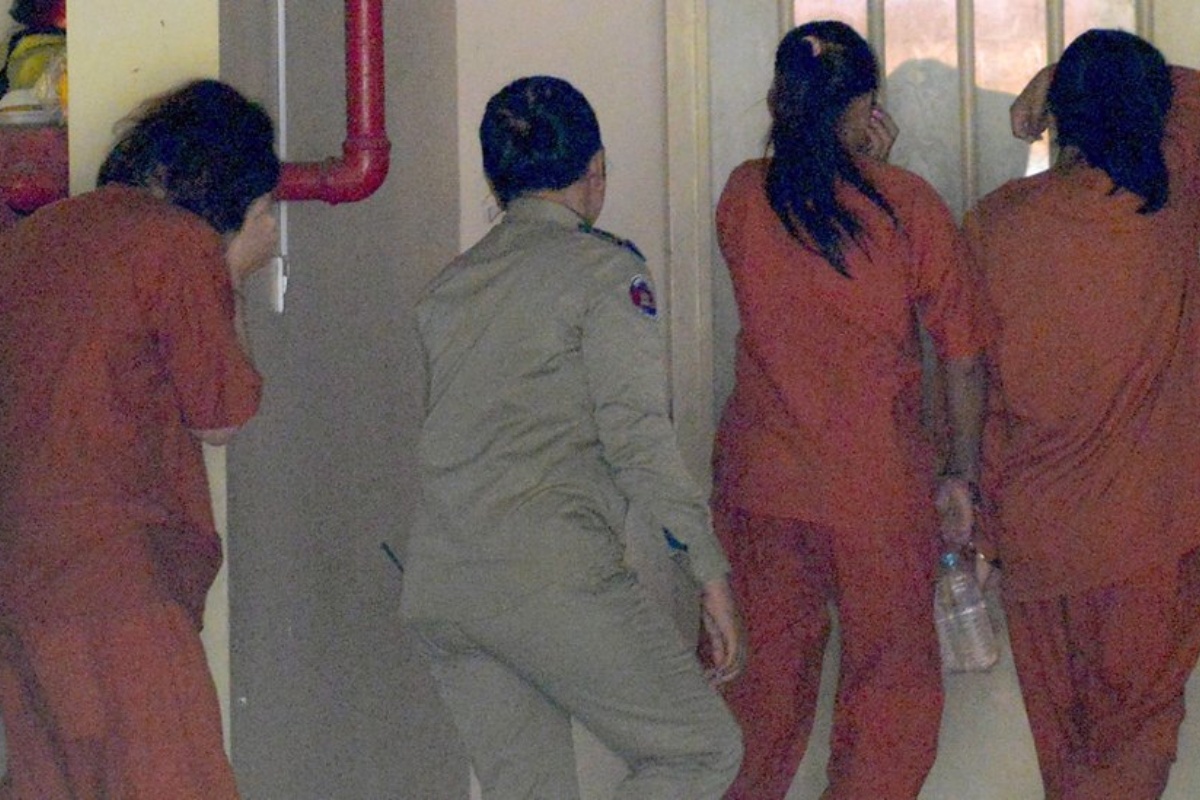 कम्बोडियामा १३ फिलिपिनो ‘सरोगेट’ आमालाई ४ वर्ष जेल सजाय