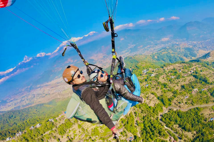 पोखरामा तोरीपानी क्षेत्रबाटै प्याराग्लाइडिङ सञ्चालनको तयारी