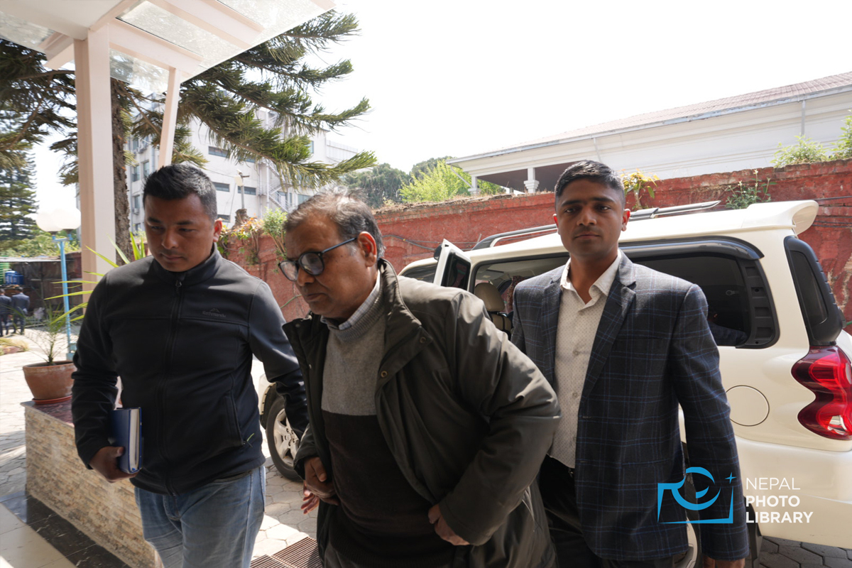 सुन तस्करहरूसँग ‘कनेक्सन’ देखिँदा पनि जोगिँदै आएका महरा अन्ततः समातिए