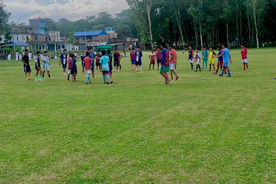 लगानी अभावमा खुम्चिएको मोफसलको फुटबल