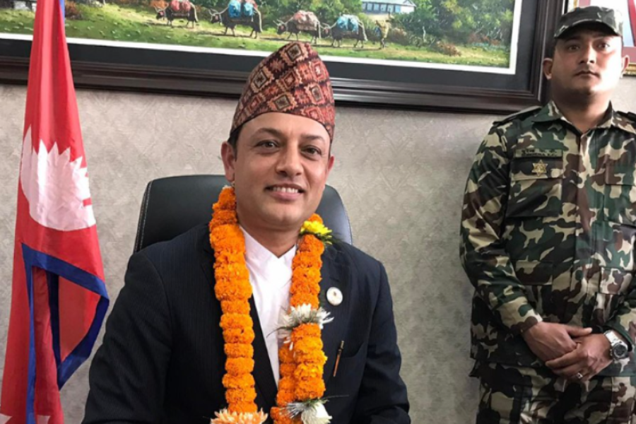 रविसँगको ‘विश्वासिलो’ संगतले डीपी अर्याललाई राजनीतिमा लाभैलाभ