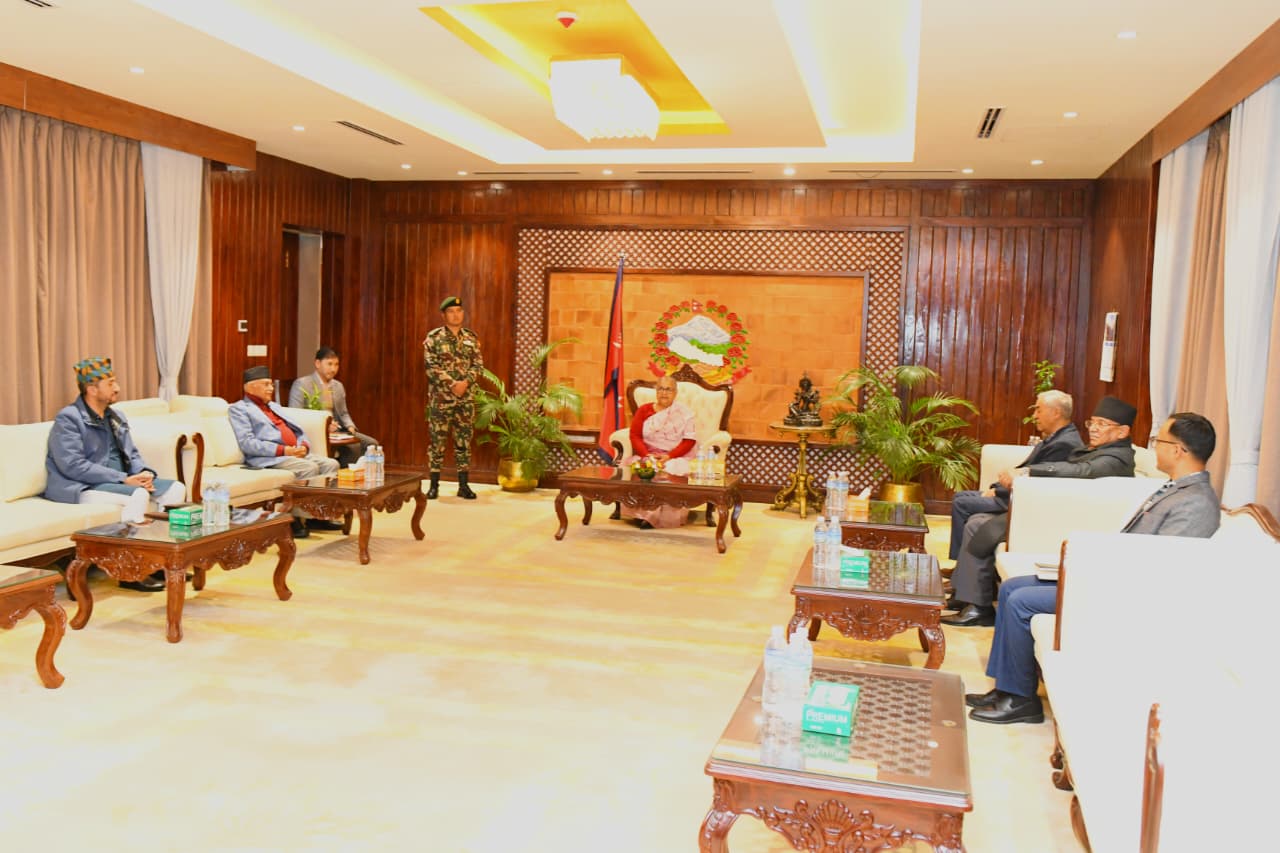 निर्वाचनमा सहभागी हुने प्रमुख दलका शीर्ष नेताहरूको प्रतिबद्धता
