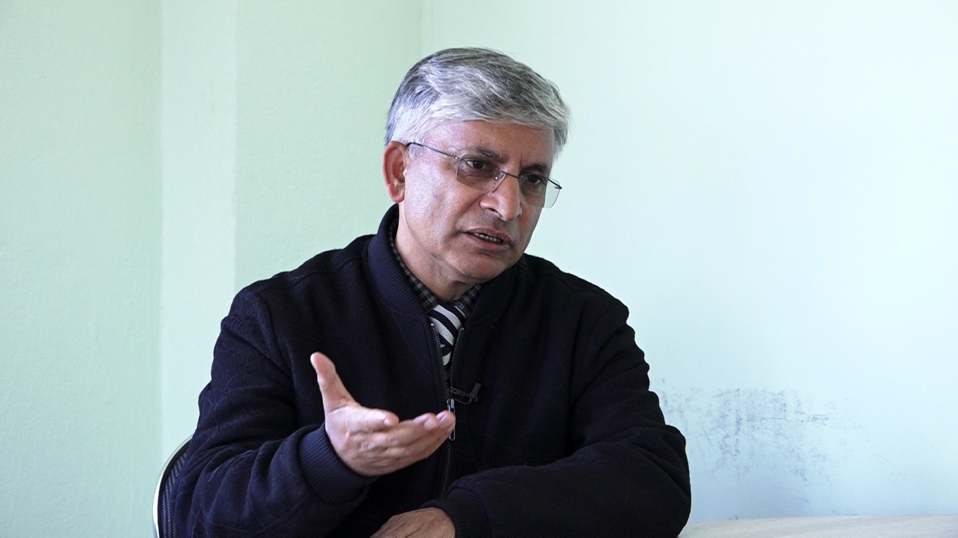 रेशम चौधरीलाई जेलमुक्त गर्ने गरी सरकारले ल्याउन लागेको अध्यादेशप्रति एमालेको आपत्ति