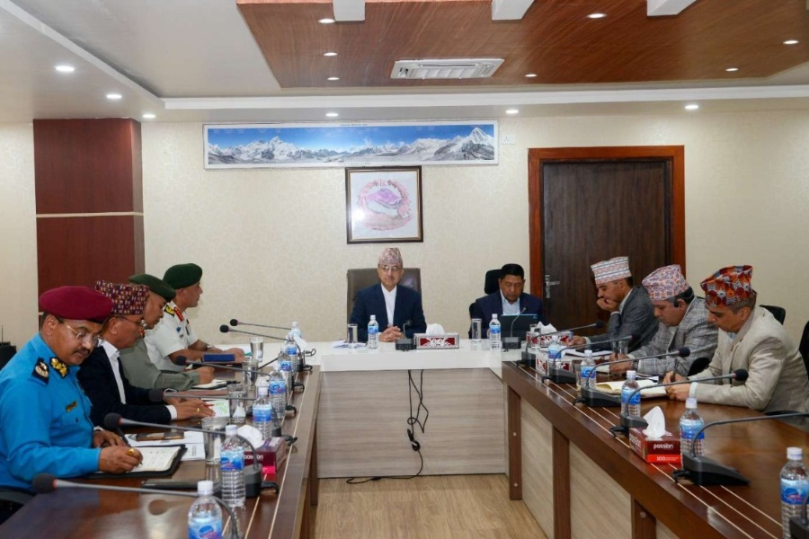 राजनीतिक आवरणमा हुने आपराधिक गतिविधिमा ध्यान दिन सुरक्षा निकायलाई रक्षा र गृहमन्त्रीकाे निर्देशन