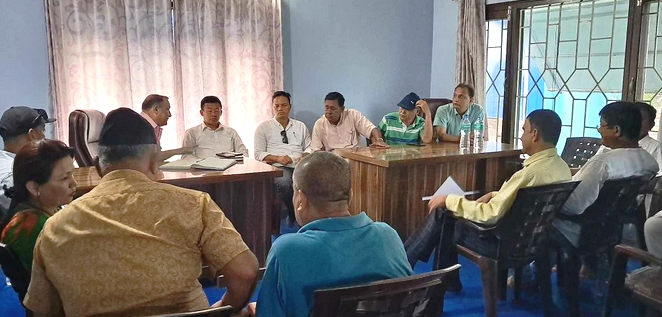 मुख्यमन्त्रीको दाबी फिर्ता लिन कार्कीसहितका सांसदलाई कांग्रेसको आग्रह