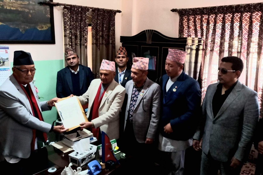 गण्डकीको मुख्यमन्त्रीमा एमालेका खगराज अधिकारी नियुक्त