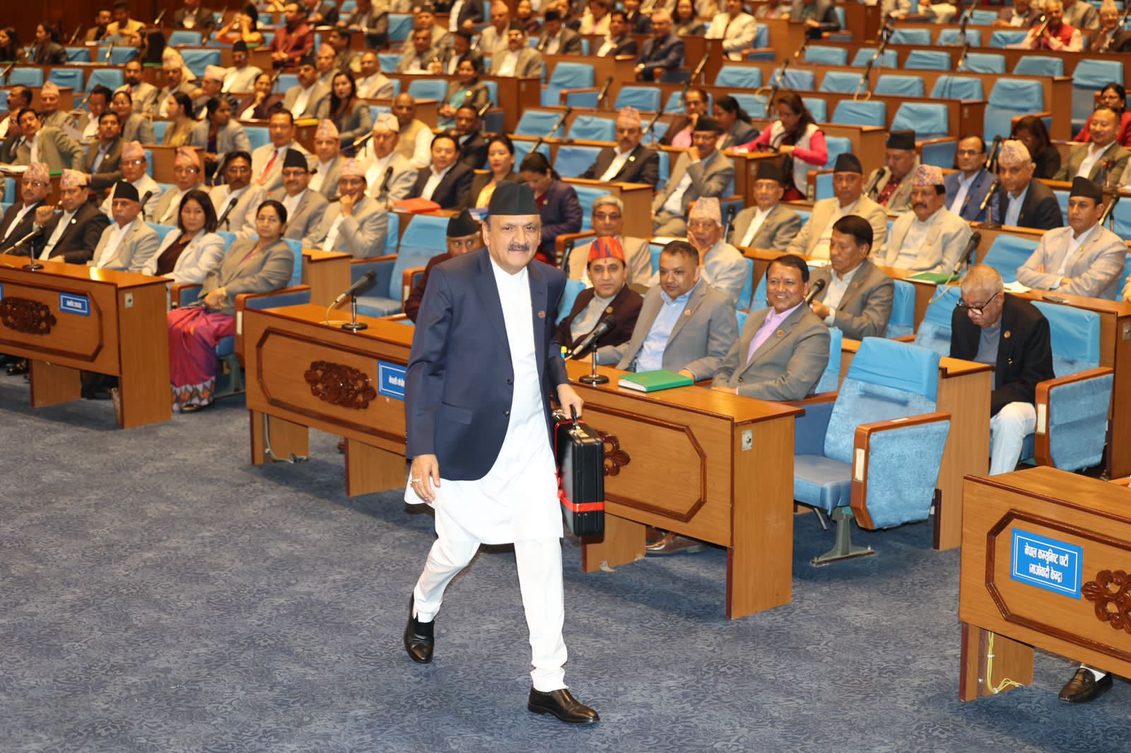 गाँजा खेतीको सम्भाव्यता अध्ययन गरिने, अनुदानलाई उत्पादनमा आधारित बनाइने