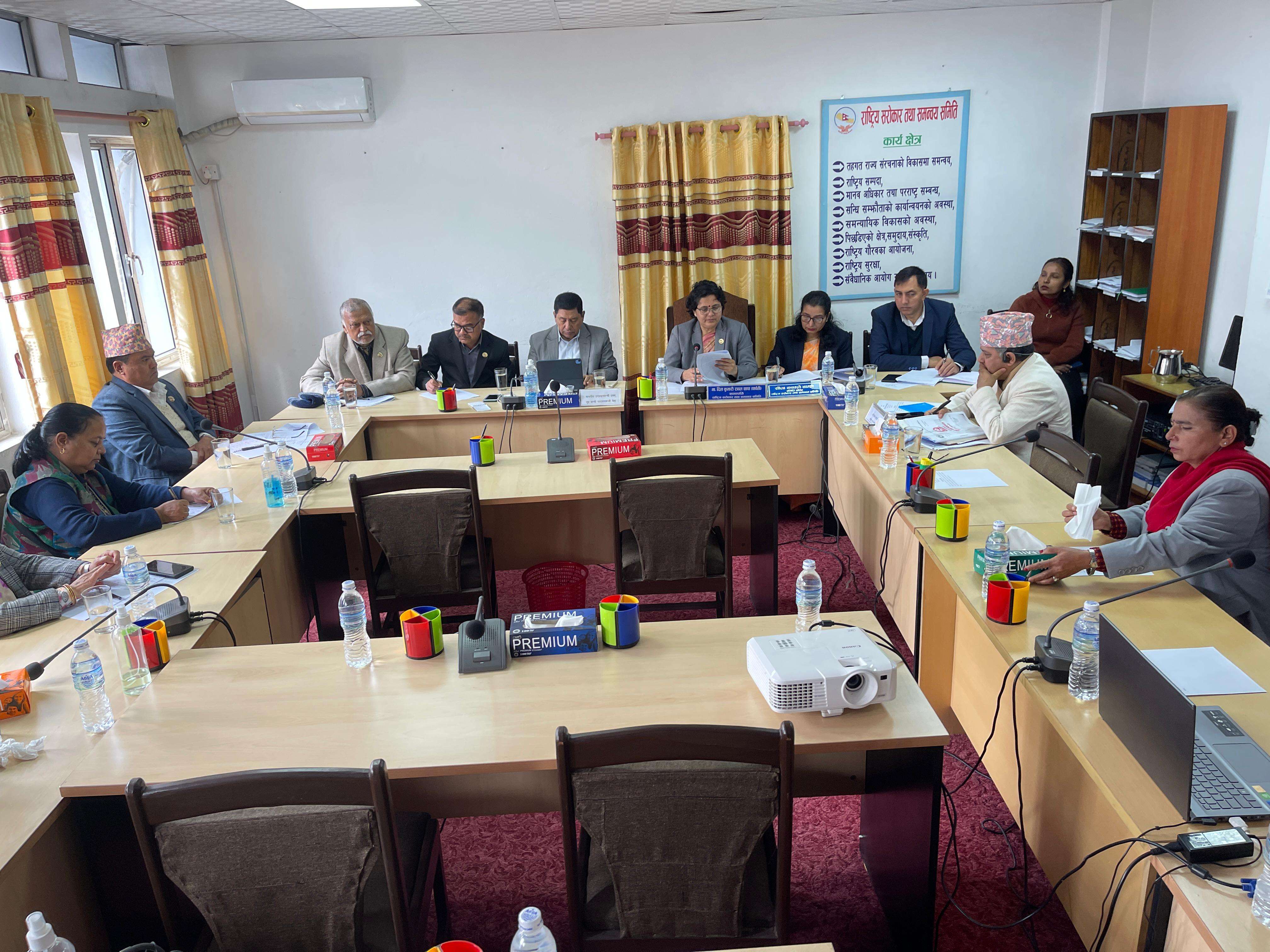 दिगो विकास समितिले भूकम्प प्रभावितको व्यवस्थापनबारे गृहमन्त्रीसँग लियो जानकारी