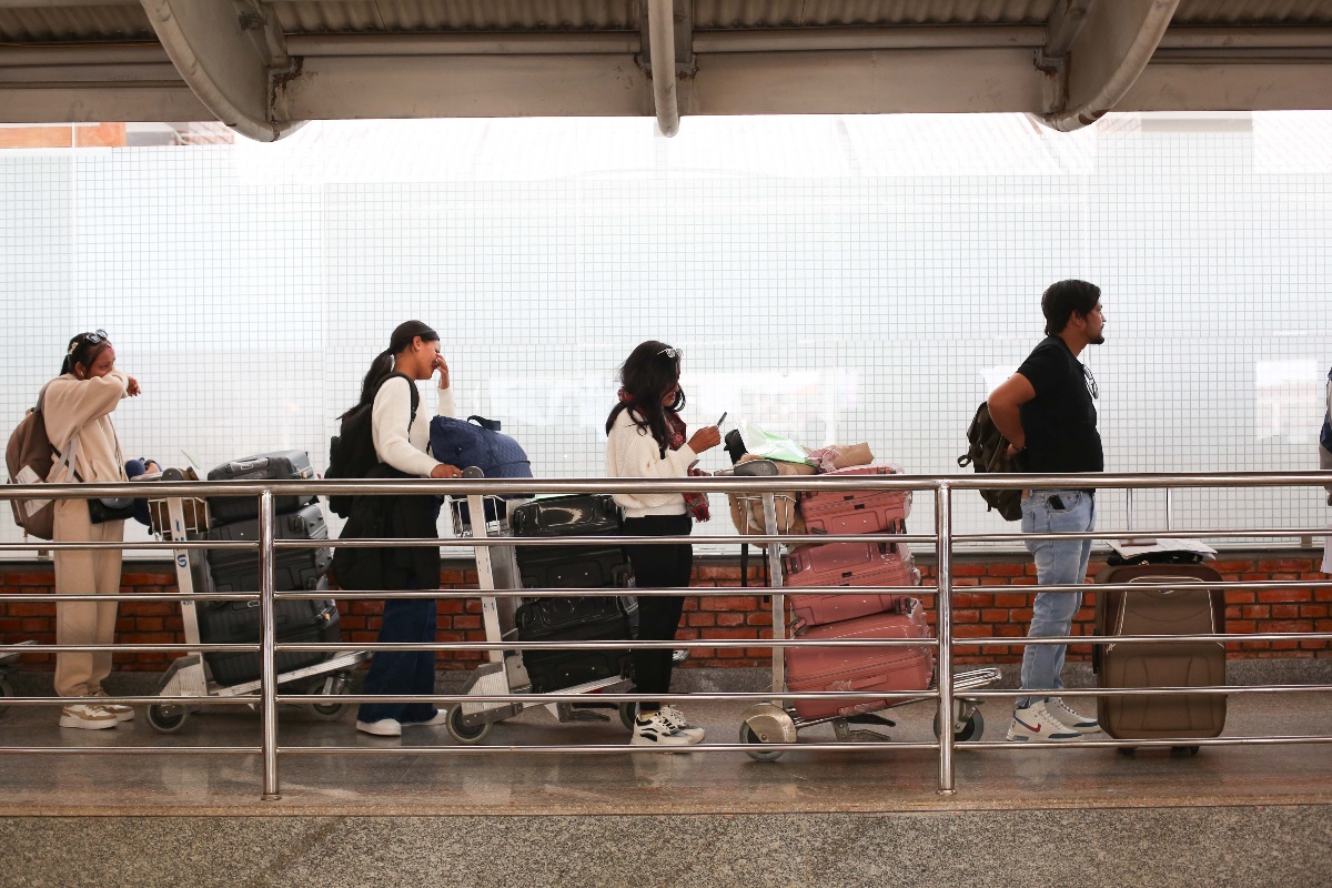 चाडपर्वका बेला पनि घटेन बिदेसिने क्रम