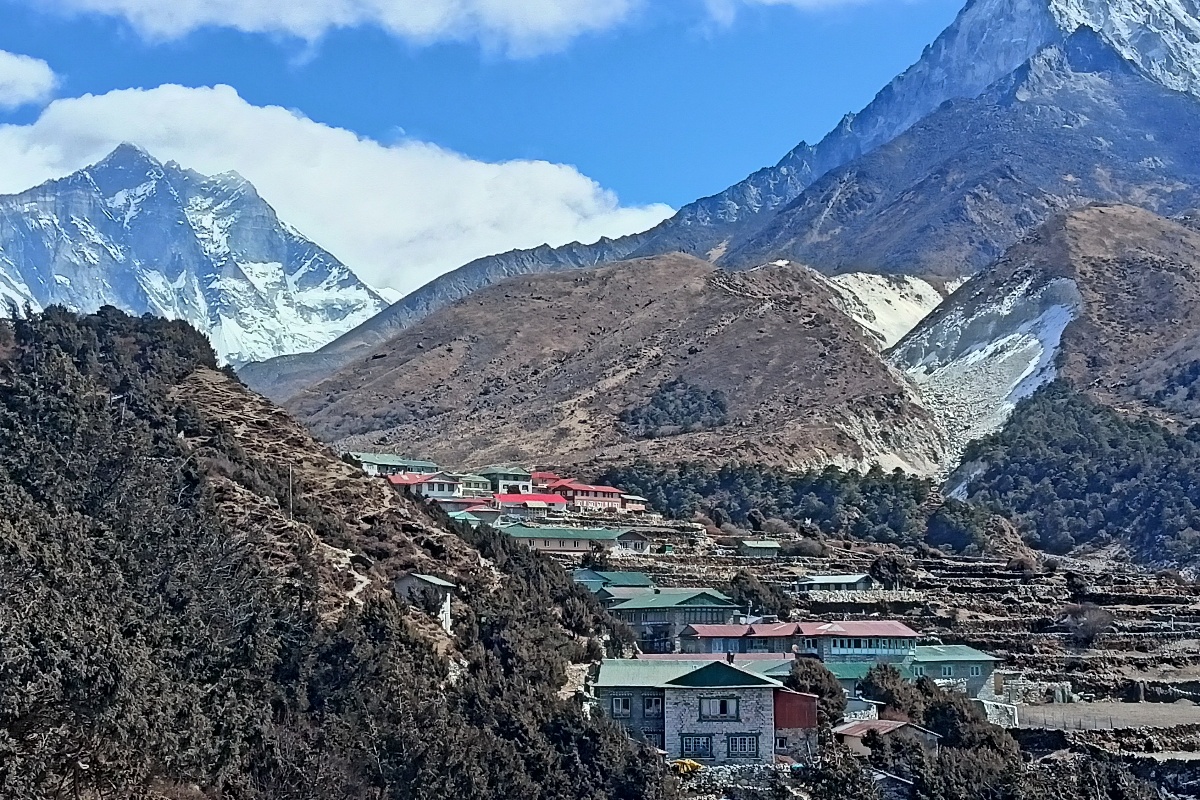 जलवायु परिवर्तनको असर : सगरमाथा क्षेत्रका महिलाको स्वास्थ्यमा संकट