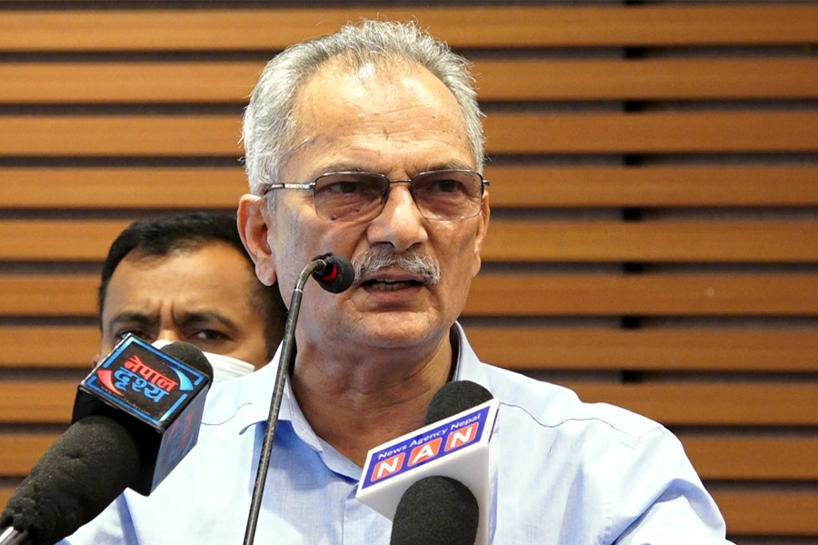 ठूलाले नै गणतन्त्रको डुंगामा प्वाल पारे, देशमा संघीयता नभइ हुँदैन : डा. भट्टराई