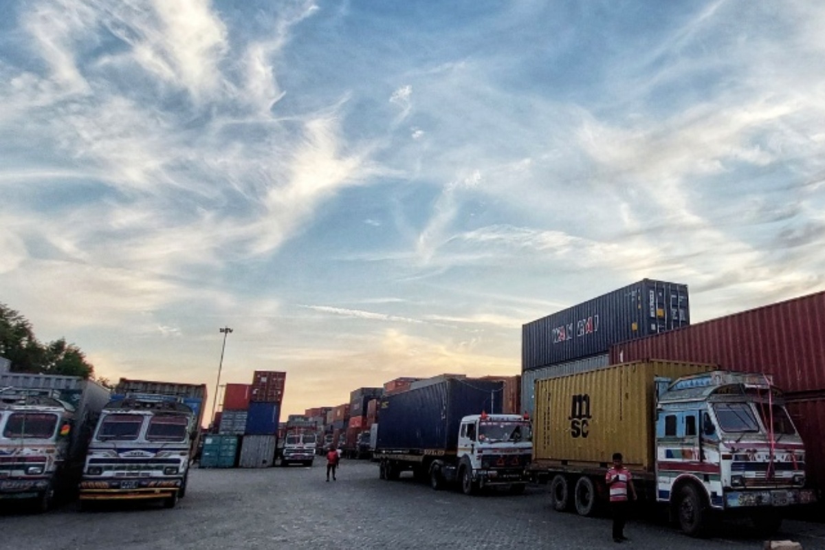 वीरगन्जबाट बढ्यो धानचामल आयात