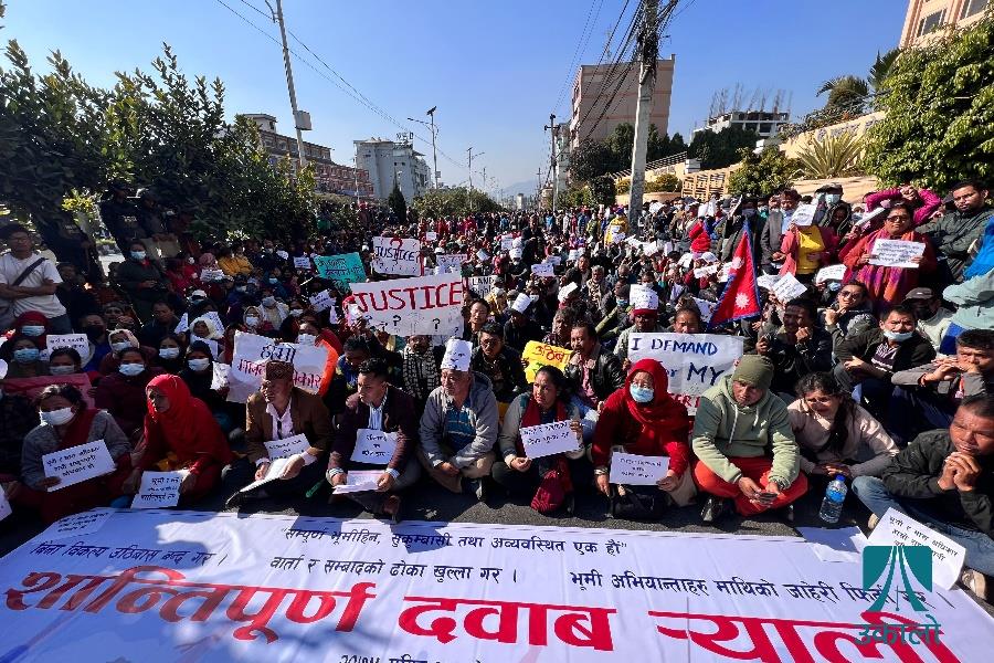 \'उठीबासको त्रास कहिलेसम्म?\