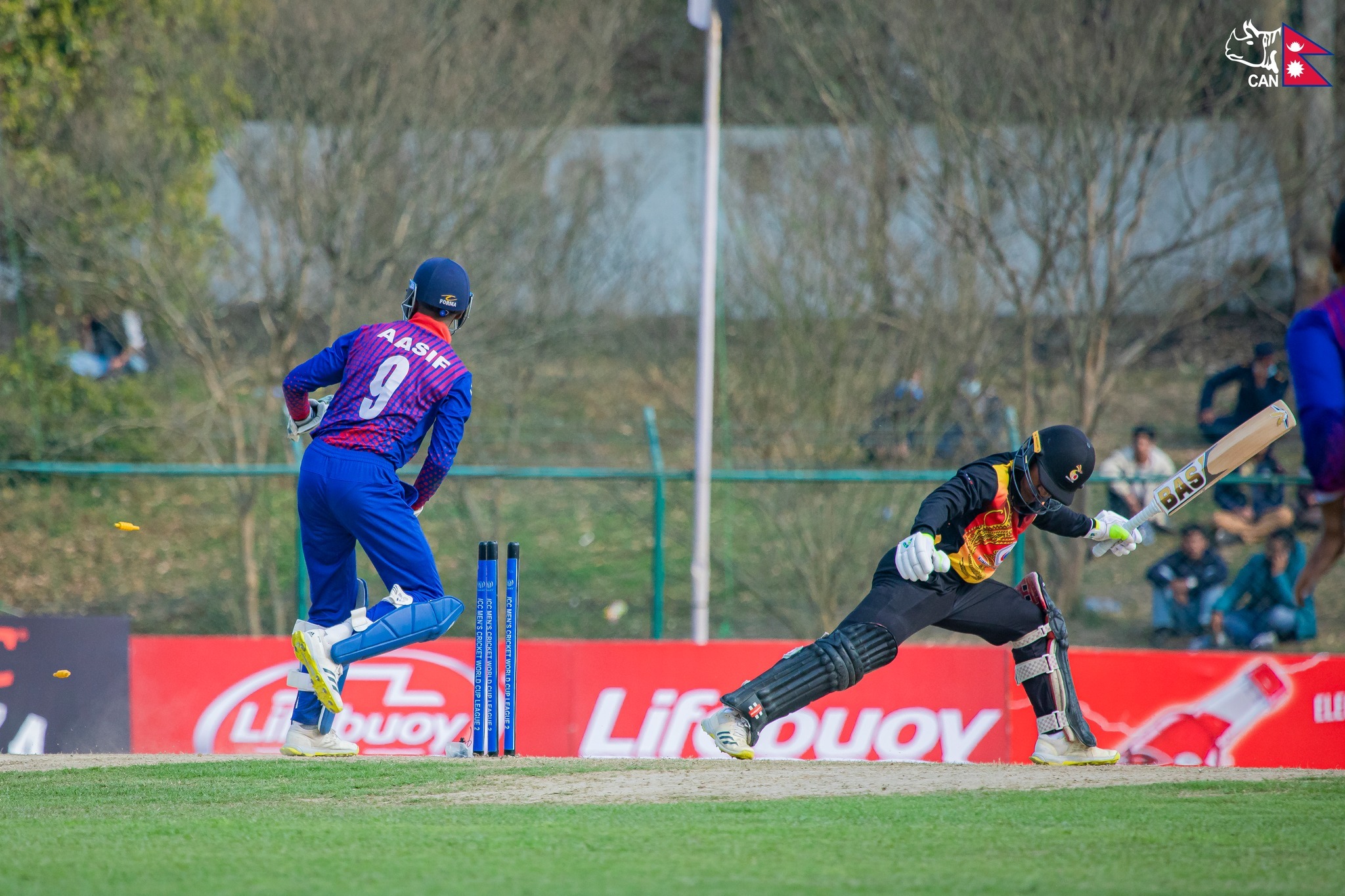 पीएनजी संकटमा, ७९ रन बनाउँदा गुमायो ६ विकेट