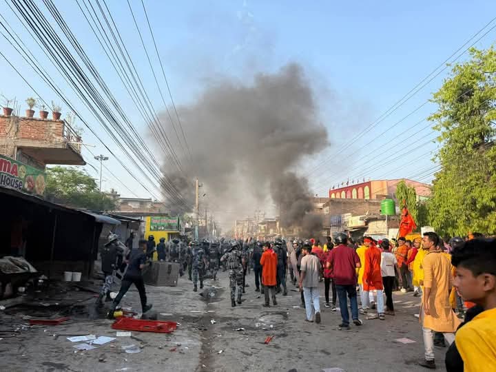 शोभायात्राका क्रममा वीरगन्जमा दुई पक्षबीच झडप