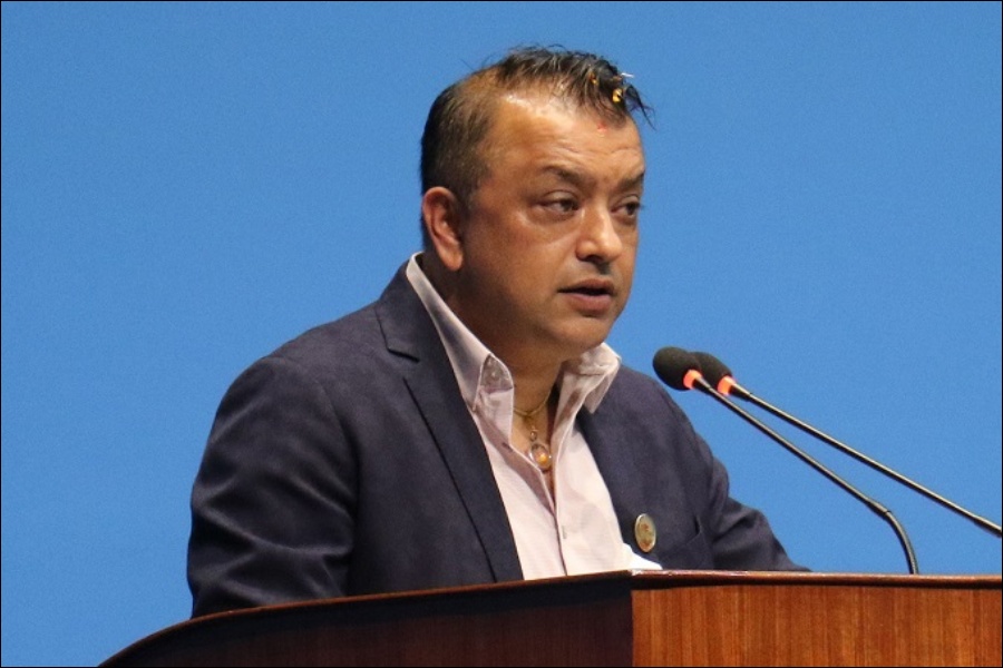 उल्टो शिक्षा विधेयकलाई एक वर्ष लगाएर भए पनि सुल्टाउनुपर्छ : गगन थापा