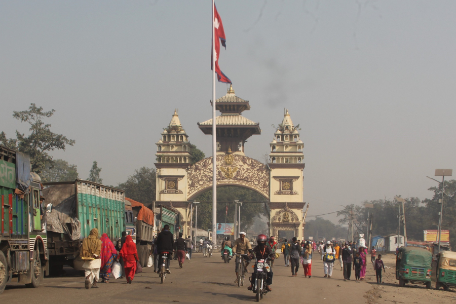 वीरगन्जबाट ८ महिनामा ५३ अर्ब २६ करोडका वस्तु निर्यात