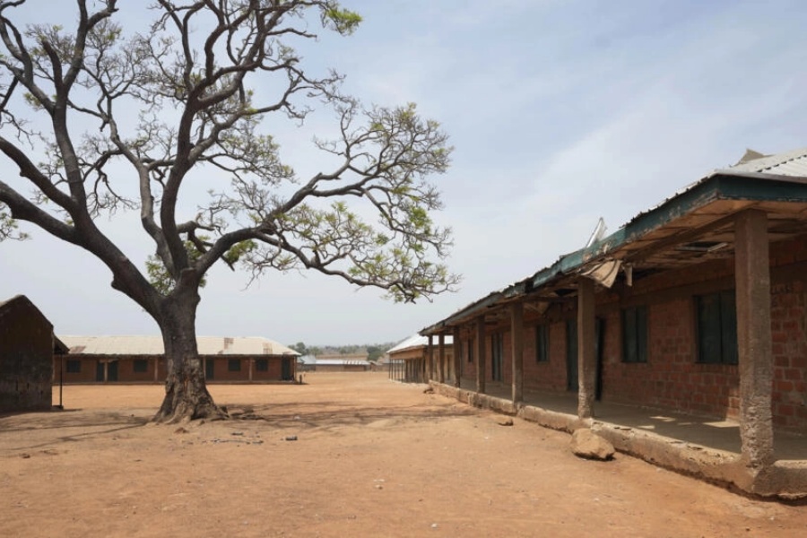 नाइजेरियामा बन्दुकधारीले गरे १०० भन्दा बढी मानिसको अपहरण