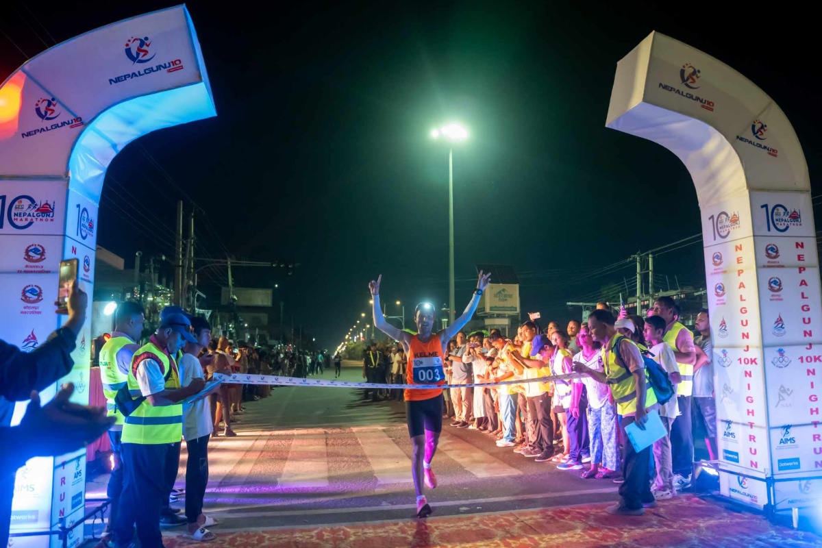 नेपालगन्जमा पहिलोपटक रात्रि दौड: पाल र साहुले जिते उपाधि  