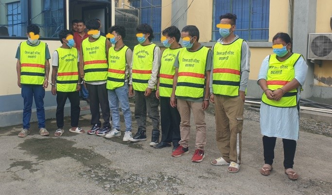 प्रहरीद्वारा ५२ लाख नक्कली नोटसहित ९ जना पक्राउ