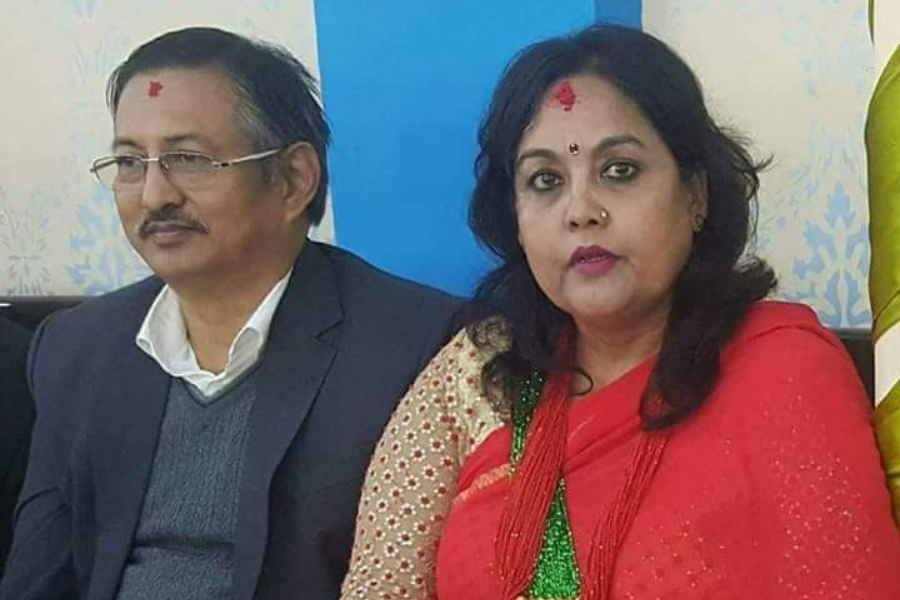 हिरासतमा बसेको १३ दिनपछि बालकृष्ण खाँणलाई भेट्न पुगिन् मञ्जु