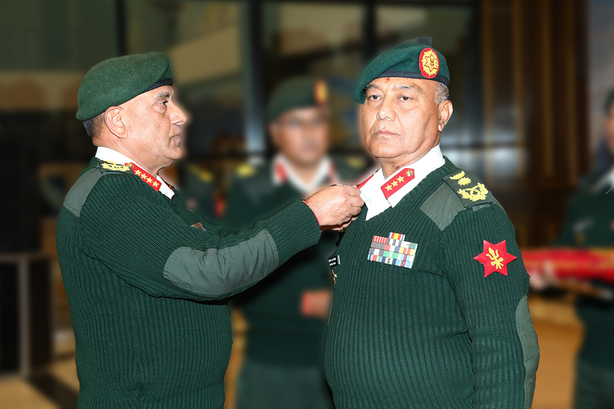 नेतृत्वले नै सेनामा निम्त्याएको उल्झन