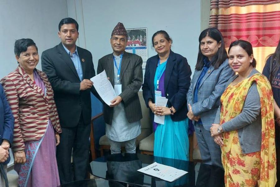 उपराष्ट्रपतिका उम्मेदवार रामसहायविरुद्ध एमालेको उजुरी