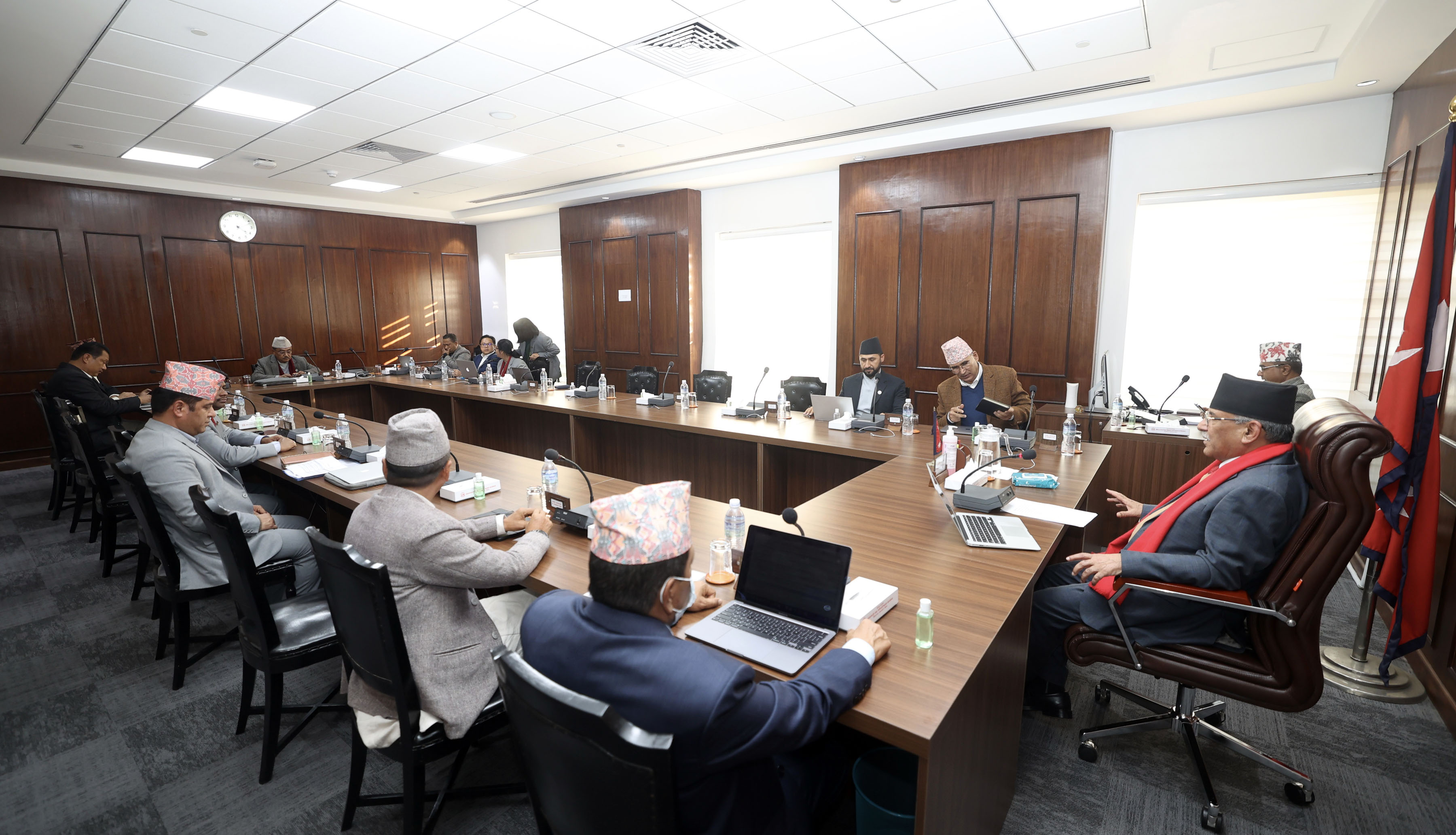 मन्त्रिपरिषद्ले बदल्यो क्रसर बन्द गर्ने गृहको निर्णय, असारसम्मको समय दिइने