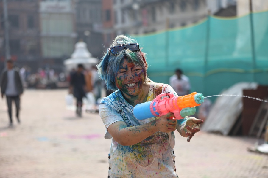 तराई तथा मधेशमा आज होली मनाइँदै