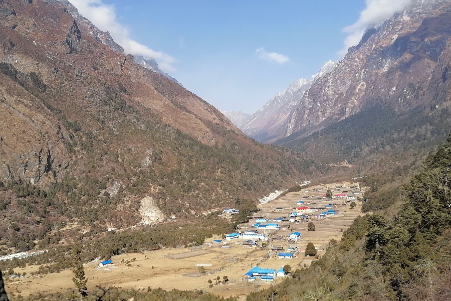 ताप्लेजुङमा हिउँ परेन, हिमाली गाउँका किसान चिन्तित