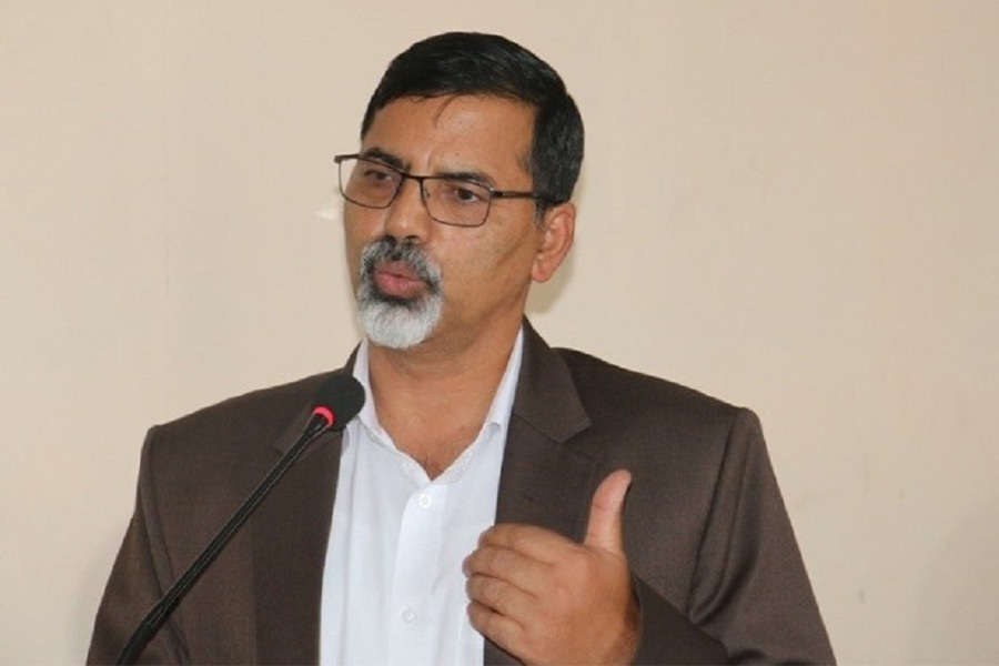 सांसदहरूको बोल्ने समयमा विभेद नगर्न सभामुखलाई शर्माको आग्रह