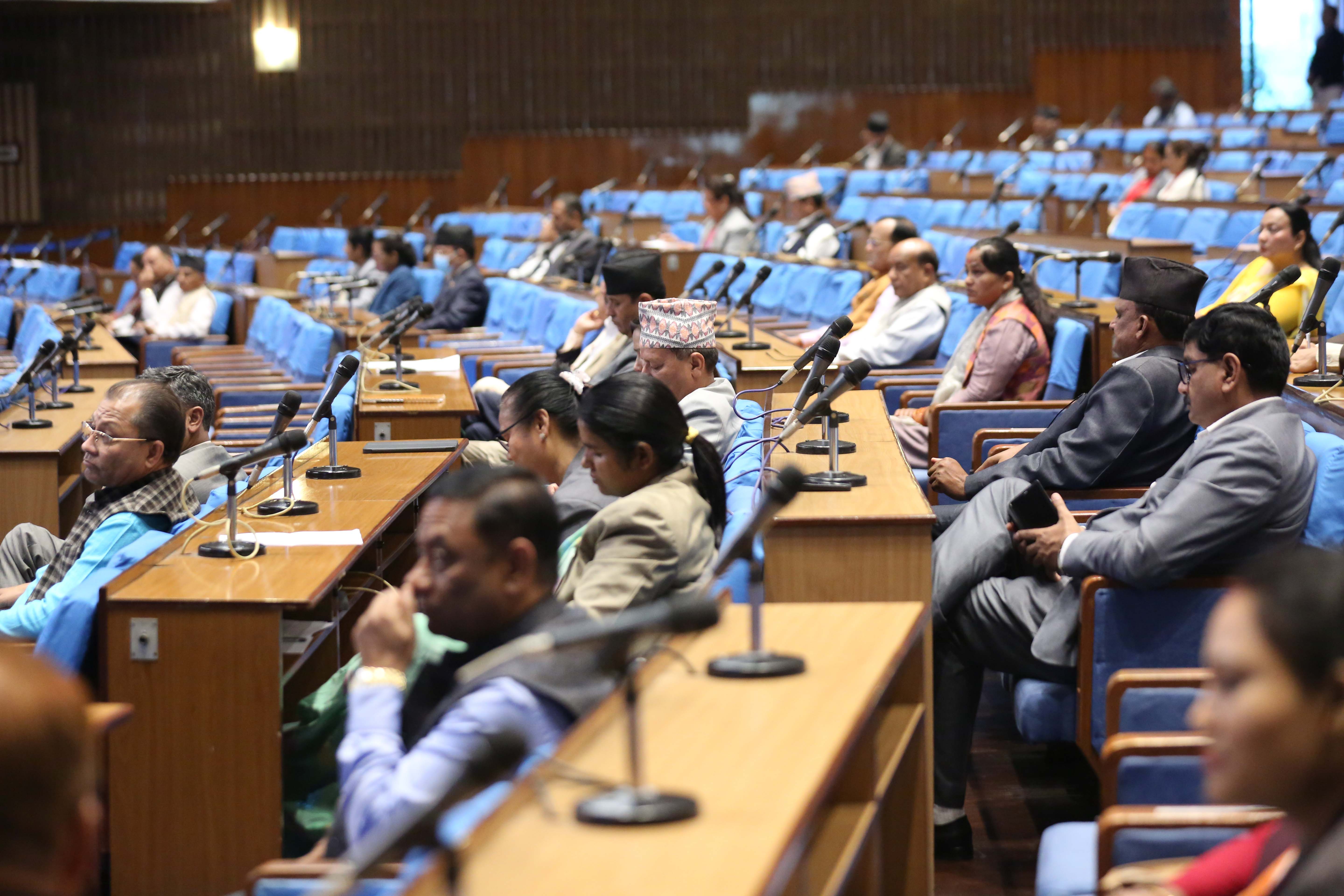 ‘भिजिट भिसा’ र मन्त्रीको घूस प्रकरणबारे छानबिनको माग