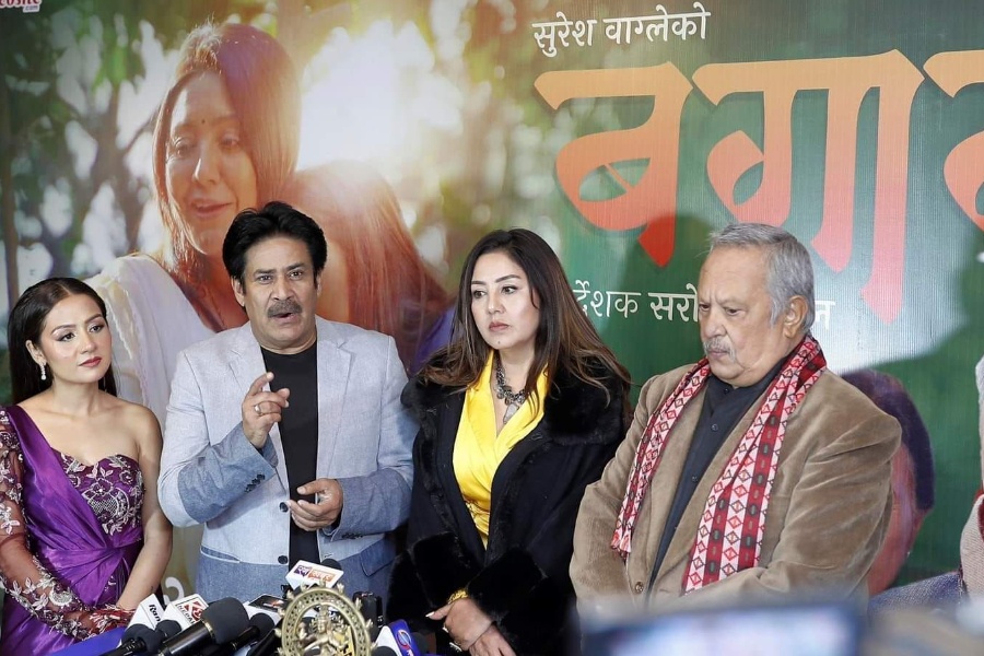 ‘बगान’मार्फत निर्देशनमा सरोज खनालको डेब्यू