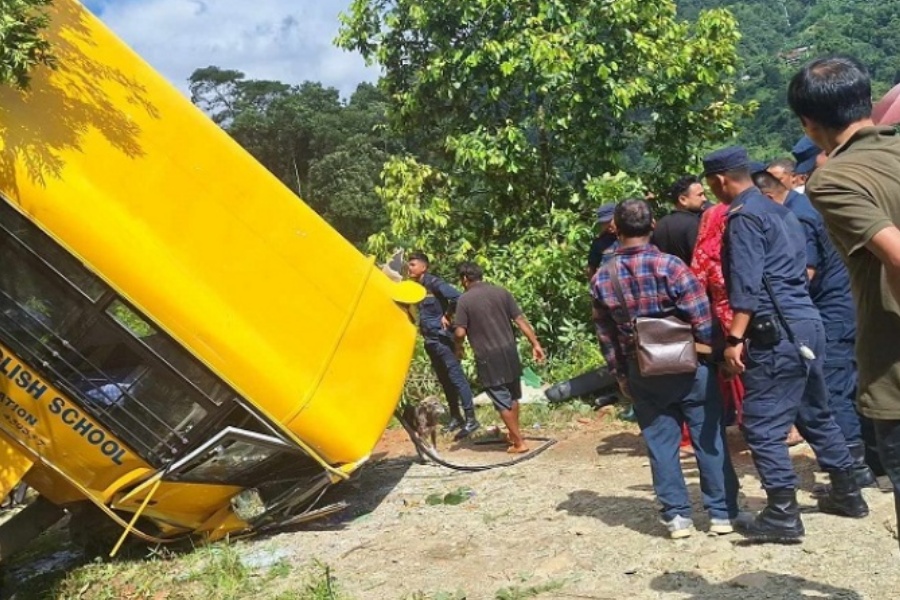 स्कुल बस दुर्घटना बढेपछि विशेष जाँच अभियान थालियो