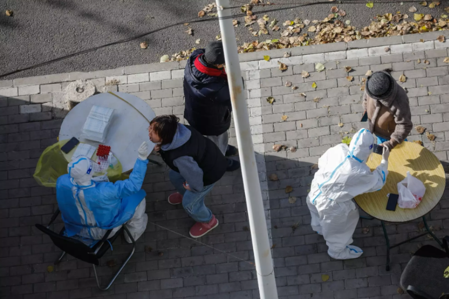 चीनमा कोरोना संक्रमण तीव्र, अस्पष्ट ‘शून्य कोभिड’ नीतिको विरोध