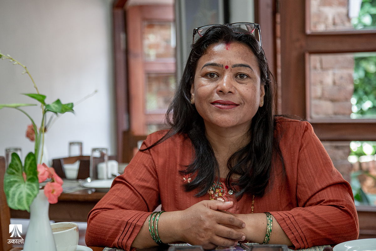 गाउँ–गाउँमा प्राकृतिक स्रोतका द्वन्द्व सुल्झाइरहेकी पार्वती