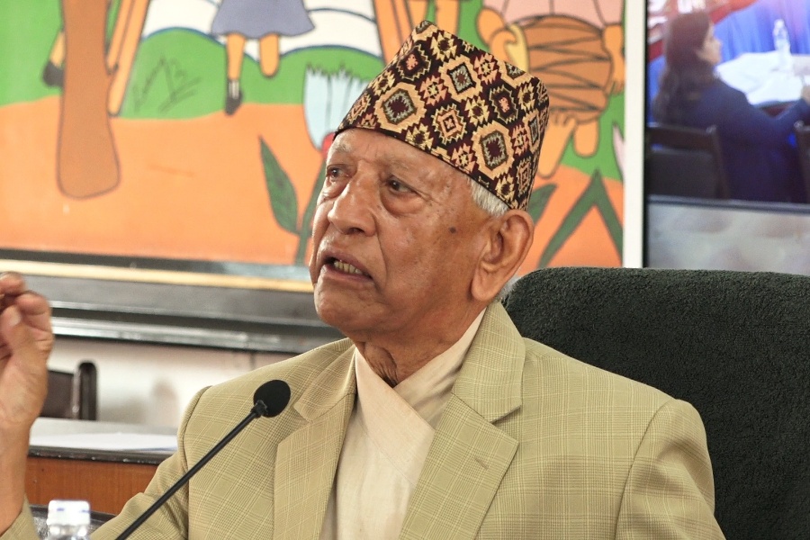 अनियमितता प्रकरणका फाइल थन्क्याएर राख्नु संसदीय समितिको अपमान हो : सांसद केसी