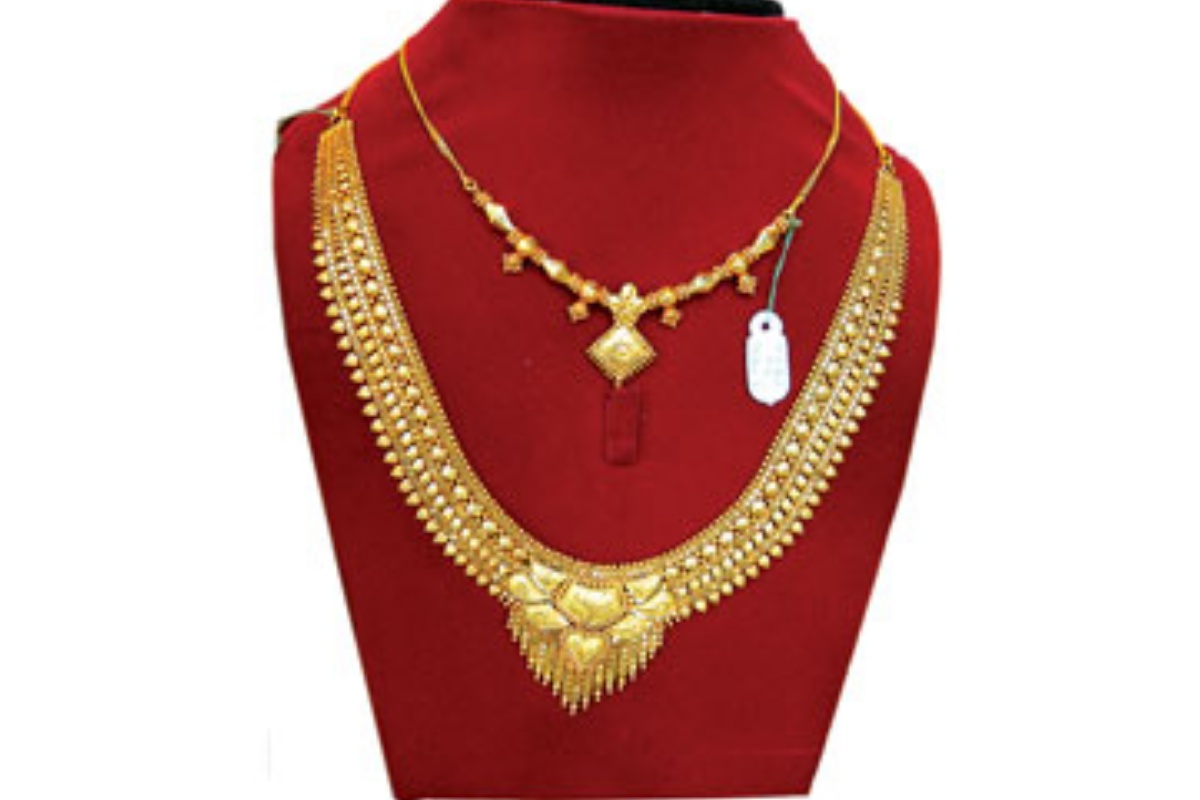 सुनचाँदीको मूल्यमा सामान्य गिरावट