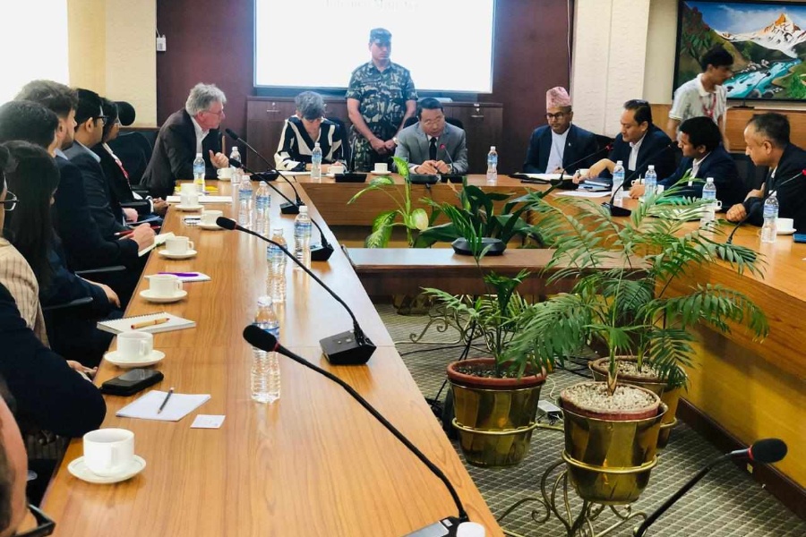 १४ अन्तर्राष्ट्रिय वित्तीय संस्थाका प्रतिनिधिद्वारा अर्थमन्त्रीसँग भेट 